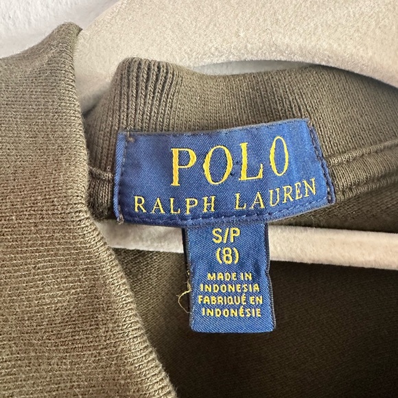 Polo shirt. Olive green, good condition. Size SP/8 - Picture 2 of 3
